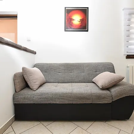 Rovinjsko Selo 2275