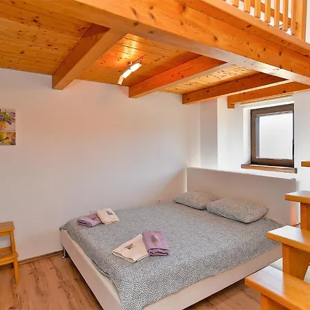 Rovinjsko Selo 2275 Rovigno