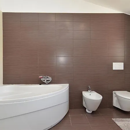 Rovinjsko Selo 2275 Appartamento